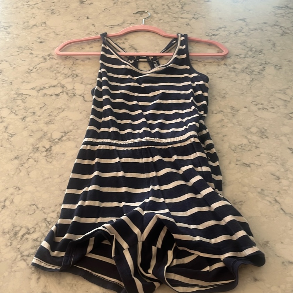 Little girls romper. Very cute.
